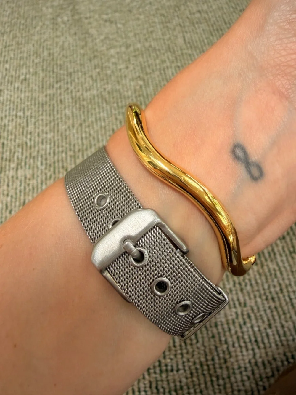 Picto Mondaine Swiss Designer Collection